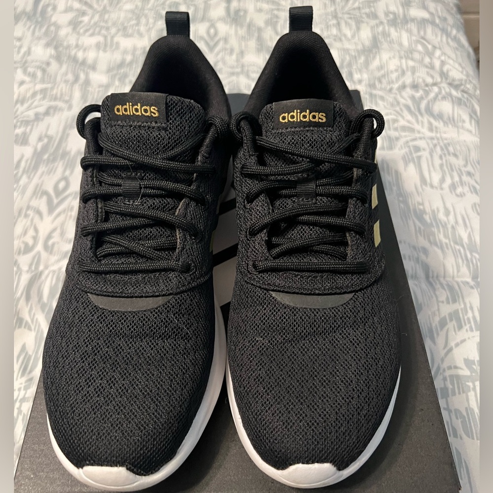 Adidas QT Racer 2.0
